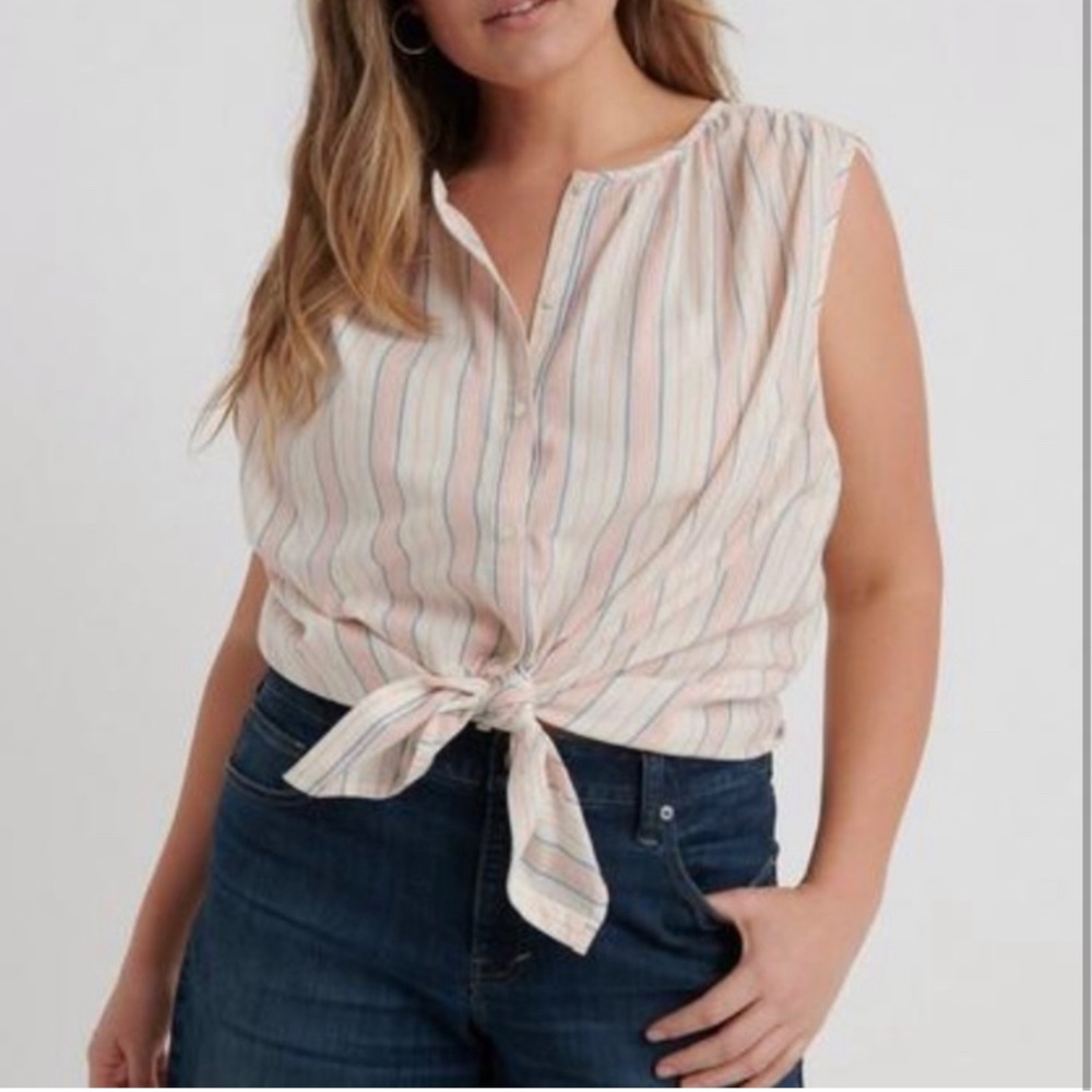 Lucky brand sleeveless button up